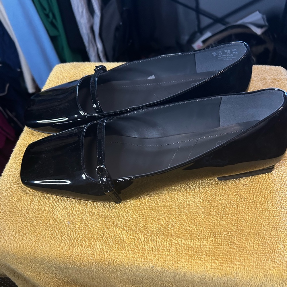 Franco Sarto Black Patent Flats